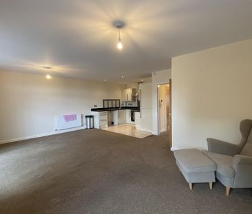 2 bedroom apartment to rent - Photo 3