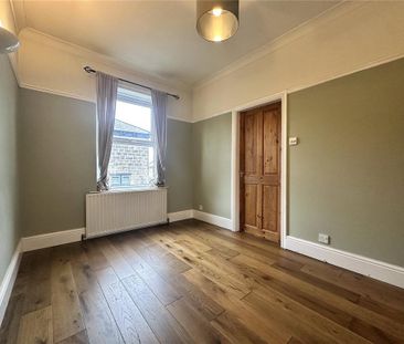 3 bedroom terraced house to rent - Photo 6