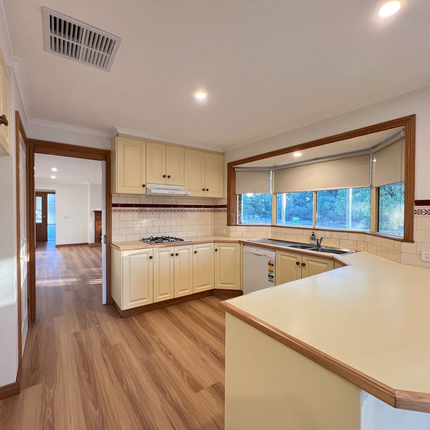 3 Bedroom Home close to schools - Photo 1