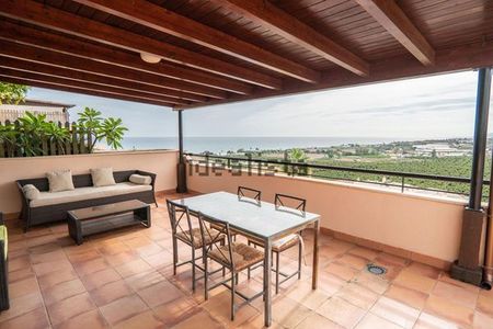 Alquiler de dúplex en Almayate Bajo - Photo 2