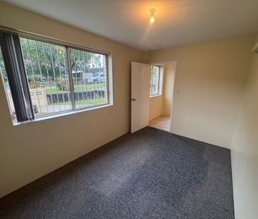 Spacious Three-Bedroom Unit in the Heart of Mount Gravatt - Photo 6