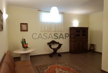 Duplex T2 Triplex para alugar em Lisboa