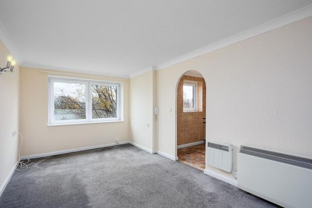 1 bedroom flat to rent - Photo 1