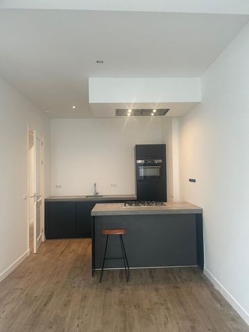 Te huur: Appartement Laurierstraat in Amsterdam - Foto 4