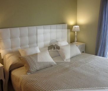 2 bedroom luxury penthouse for rent in Estepona, Spain - Photo 2