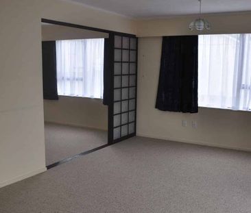 Cozy Home with Privacy in a Convenient Location - Photo 5