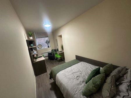 Studio Flat, Halley House, NG1 - Photo 5