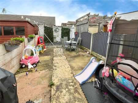 3 bedroom terraced house to rent - Photo 5