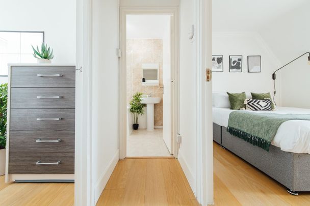 2 Bed Flat, Chalton Street, NW1 - Photo 1