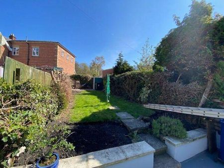 2 bedroom cottage to rent - Photo 5