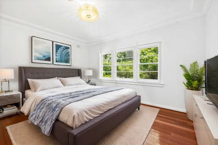 5 Yarrara Road, Pymble. - Photo 4