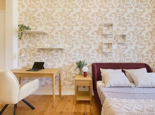 Largo Vitorino Damásio, Lisbon, Lisbon 1200-872 - Photo 1