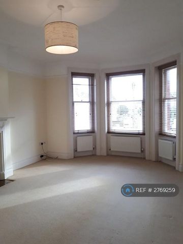 1 bedroom flat to rent - Photo 3