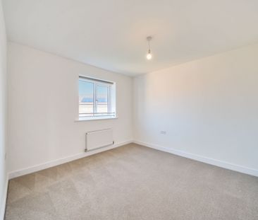 Kingfisher drive, Northampton - Photo 4