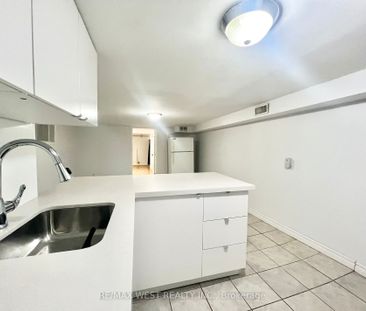 Semi-Detached Home For Lease | E8079522 - Photo 5