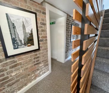 5 bedroom semi-detached house to rent - Photo 5