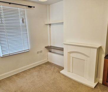 2 bedroom terraced house to rent - Photo 6