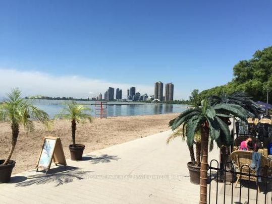 High Park Lofts , #411 - Photo 1