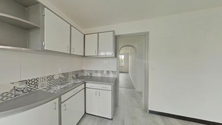 Location Maison 4 pièces 79m² LA VILLE AUX DAMES 37700 - Photo 3