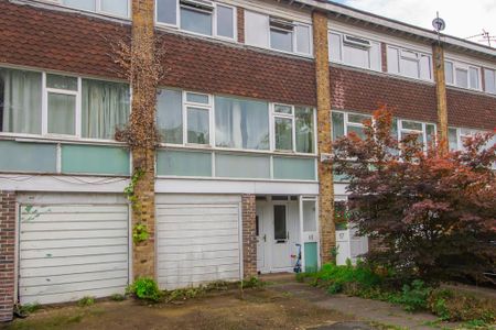 3 bedroom terraced house to rent - Photo 2