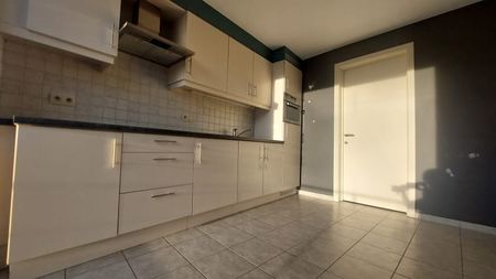 Appartement te huur - Foto 5