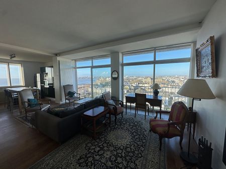 Location Appartement 3 pièces 77m² - Photo 2