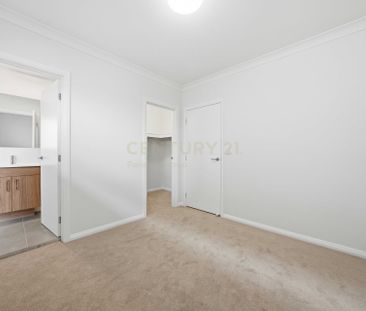 Neatly Presented Family Home - Photo 4