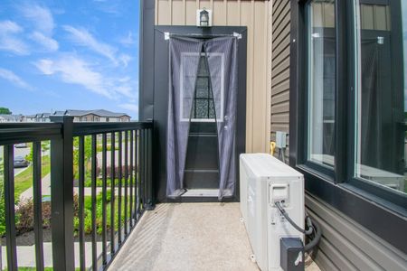 For Lease - 150 ROCHEFORT Street Unit# E, Kitchener, Ontario - Photo 5