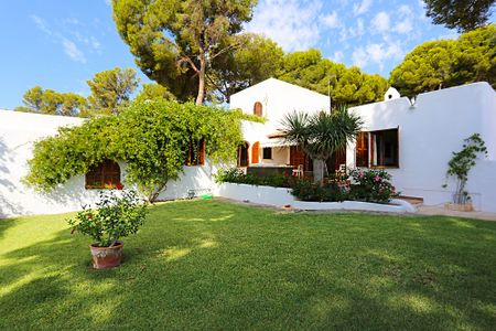 Beautiful house in an urbanization in Sol de Mallorca - Photo 2