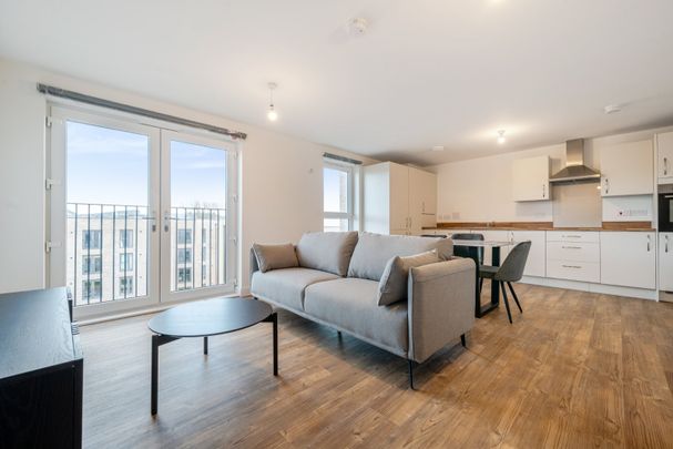 3 bedroom apartment to rent - Photo 1