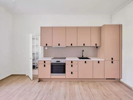 Pronájem bytu 2+kk 51 m2 - Fotografie 1