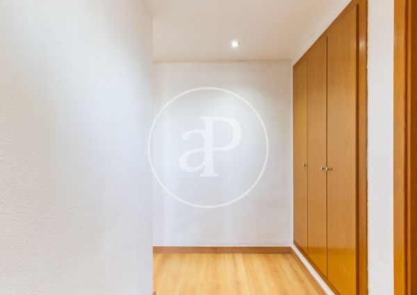 Penthouse for rent with Terrace in Paterna