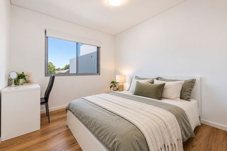 Modern 2 Bedroom Apartment - Photo 5