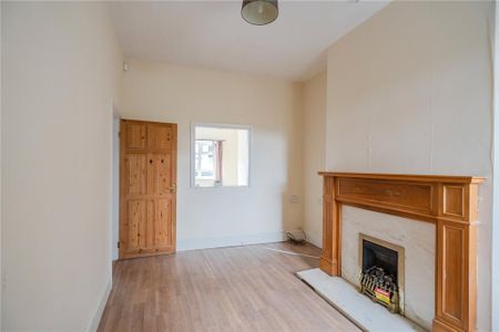 3 bedroom terraced house to rent - Photo 3