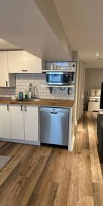 Fully Renovated 1 Bedroom Lower-Level Suite near TTC Subway Station - Photo 3