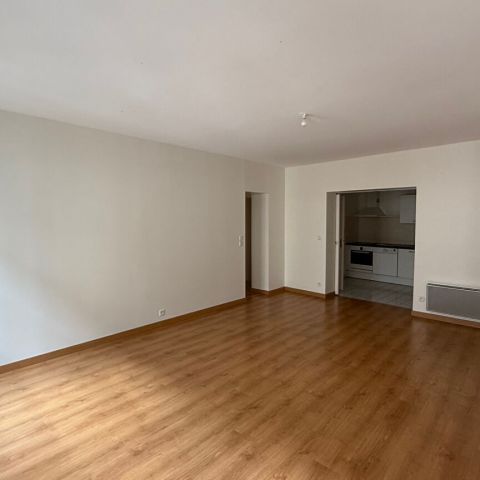 Location Appartement 4 pièces LIMOGES (87000) - Photo 1
