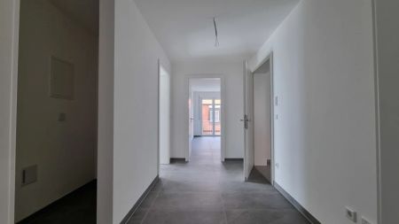 Hepberg: Hochwertige Neubau-Wohnung (nur 10 Min. zu AUDI) - Foto 2