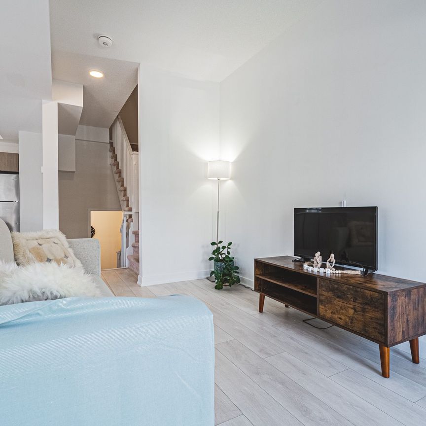 For Lease - 1121 Cooke Boulevard Unit# 13, Burlington, Ontario - Photo 1