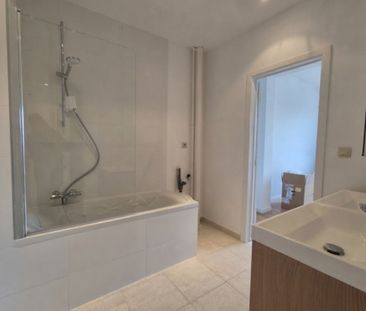 IXELLES - PLACE BRUGMANN - Foto 3