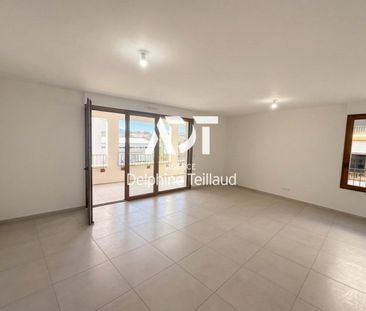 Appartement T3 à VOIRON - Photo 1