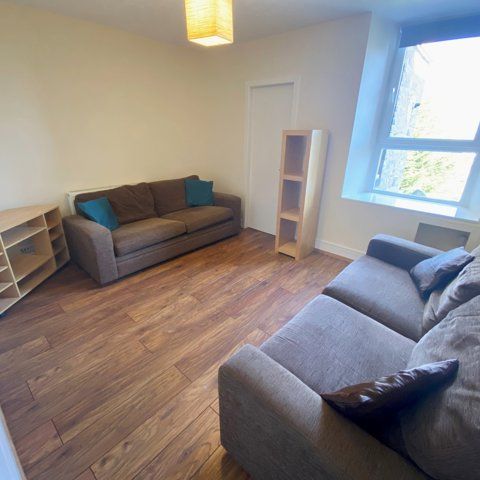 FFR, 68 Great Northern Road, AB24 3PT, Aberdeen - Photo 1