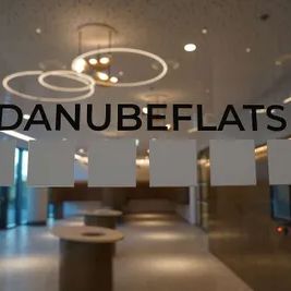 Rare corner unit, executive 32nd floor, amazing view, fully furnished 50m2 + 30 m2 Balcony - Photo 3