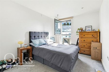 Saffron Central Square, Croydon, Surrey - Photo 4