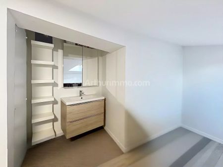 Location Appartement 4 pièces 68 m2 à Clermont-Ferrand - Photo 5
