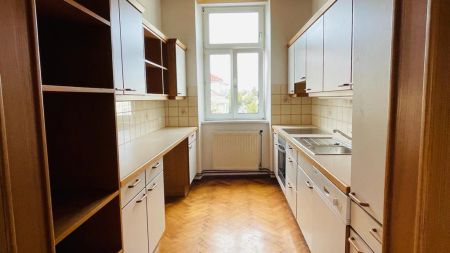 Freundliche, helle 3-Zimmerwohnung zwischen Zentrum und Bahnhof Hollabrunn gelegen! - Photo 4