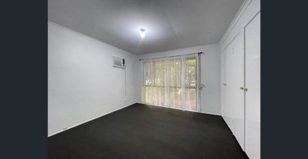 3 Bedroom Family Home - Photo 2