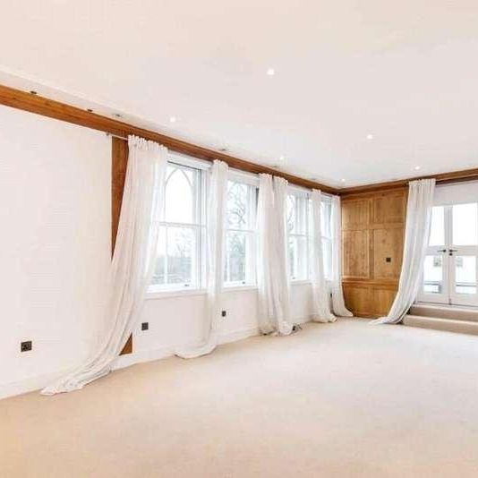 Jack Straws Castle, North End Way Hampstead, NW3 - Photo 1