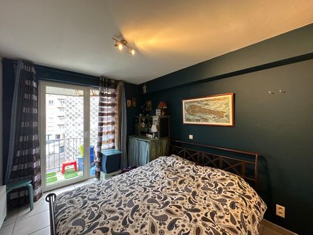 Te Huur 1 slaapkamer Oostende Van Iseghemlaan 104 - Photo 4