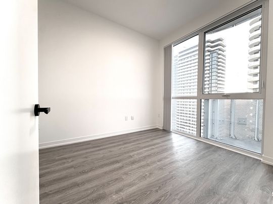 For Lease - 8 Interchange Way N/A Unit# 3711, Vaughan, Ontario - Photo 1