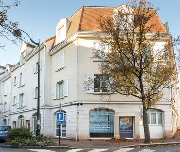 location Appartement T1 DE 33.72m² À GARCHES - Photo 4